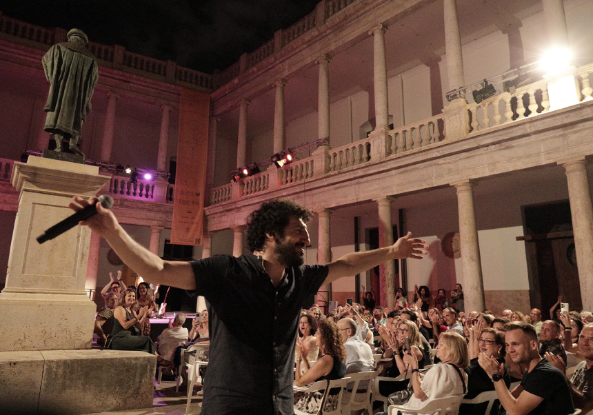 Marwán at the Serenates Festival 2024.